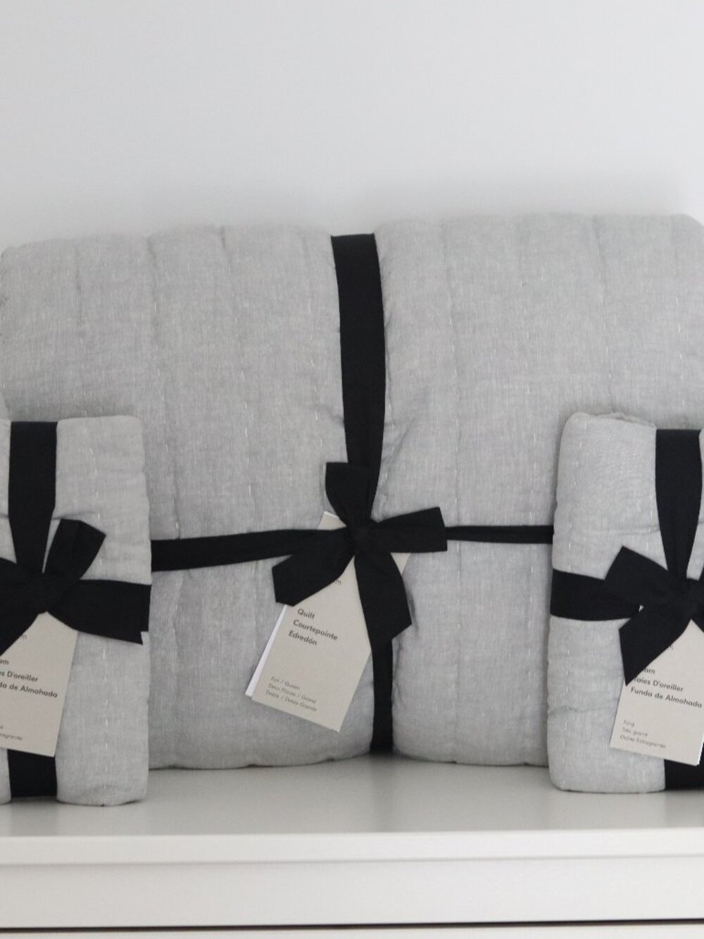 West Elm European Linen Cotton Pick Stitch Queen Quilt & King Shams Arctic Blue